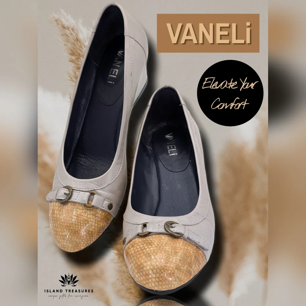 VANELi Cap Toe Elegant Ivory/Gold Women's Flats Size 5M Low Wedge Pumps / Heels